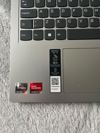 Lenovo ideapad 15,7