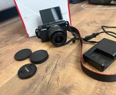 Canon Eos M100