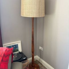 Lamp stand