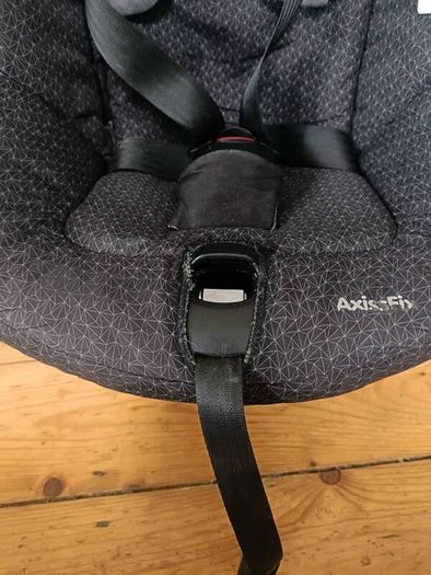 Maxi Cosi 360 car seat