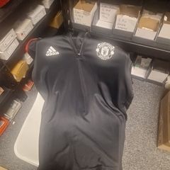 adidas top