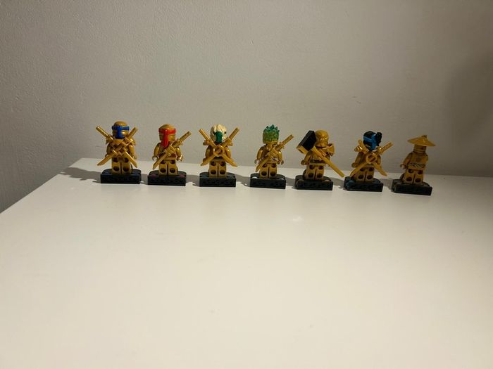 LEGO Ninjago Golden 10 year anniversary mini figures (RARE)