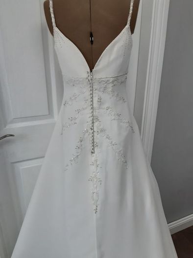 wedding dress
