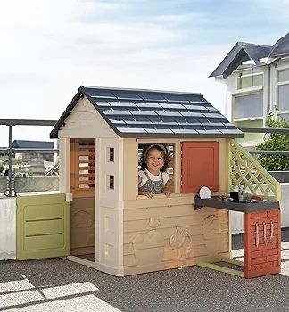 LIFE NATURE PLAYHOUSE + KITCHEN PLAYHOUSE. Indoor/outdoor sustainable play with 51% recycled material
