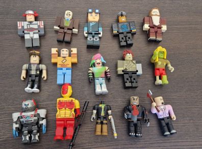 Roblox action figures bundle