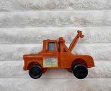 Disney Pixar Cars McDonald's 2006 Movie Tow Mater Tow Truck Used Please see photos