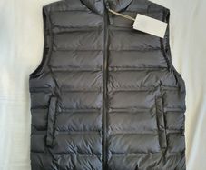 ZARA Lightweight Water Repellent Puffer Gilet. Like New