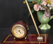 Churchill Desk Clock with a Pen
