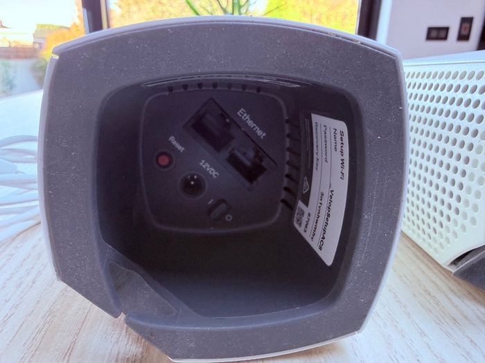 3 x Linksys Velop AC6600 Whole Home Mesh System