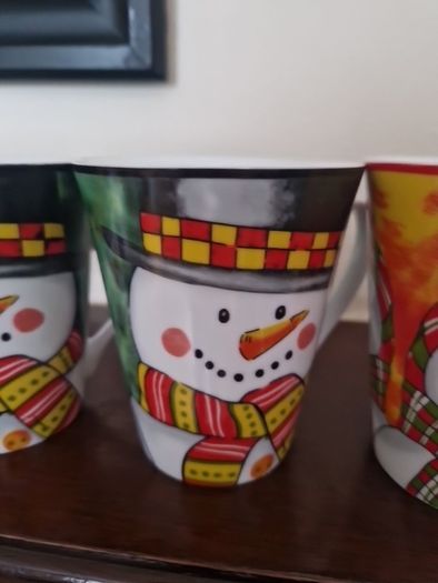 Christmas mugs