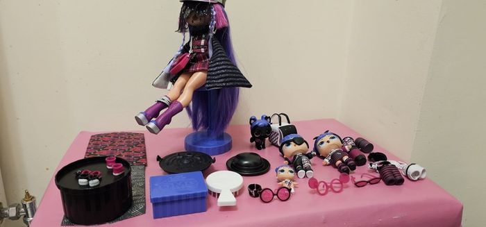 LOL Surprise! Winter Disco Bigger Surprise OMG Fashion Doll Exclusive