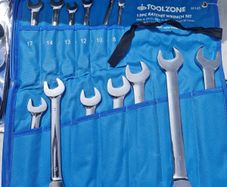 ratchet spanner sets