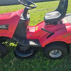 Ride on lawnmower