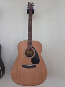 Yamaha F310 - Acoustic Guitar