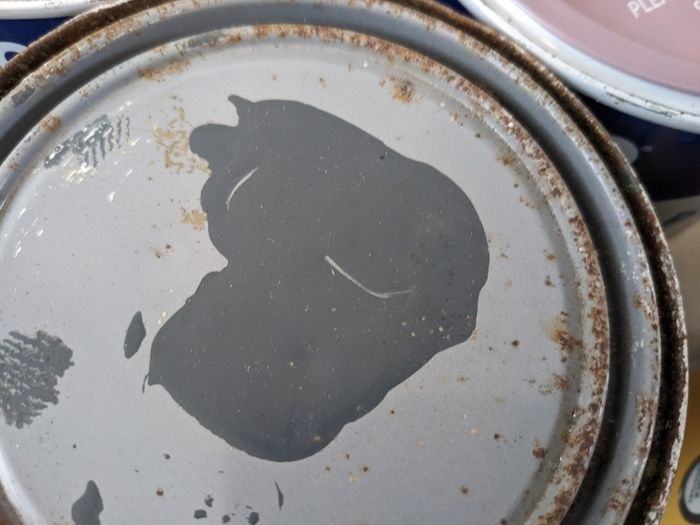 Water based paints for wood and metal - joblot
