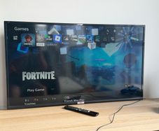 40" Smart Tv