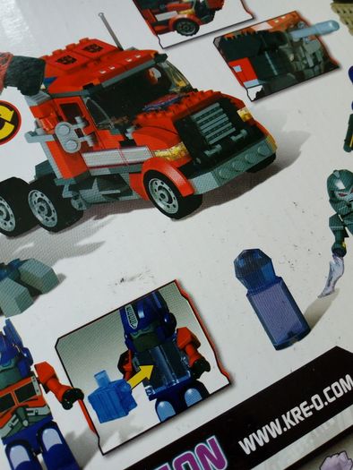 Transformers KRE-O Optimus Prime v Megatron