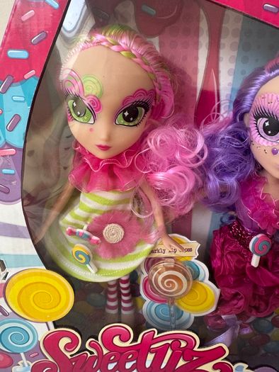 Sweetyz Sweet Party Pack Sue Delicious Marsha Mellow Lipstick had to be used to 2015 Please see photos