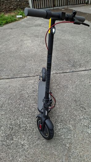 Xiaomi Electric Scooter 4 - Fully Working w/ Charger