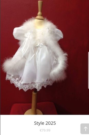 Stunning little girls Christening Gown