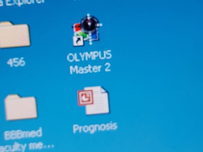 Rare Vintage Fujitsu Siemens Lifebook, E Series, FPC07048B Part number CP127259, Running Windows 2000 Professional, uses 3.5 floppy disk, 20GB HDD, amd all the connecting Ports from 30 years ago Era