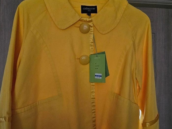BNWT yellow Jacket