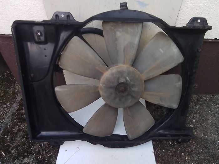 Toyota S/H Fan And Couling.