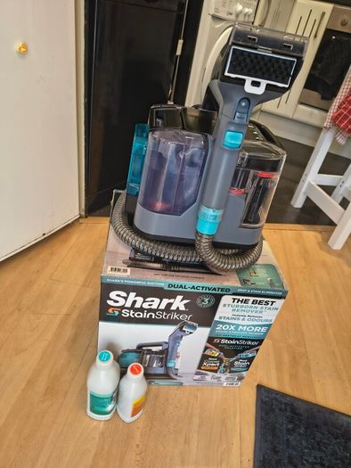 Shark StainStriker - Stain Remover