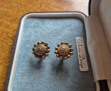 Vintage Earring