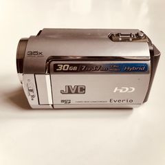 JVC GZ-MG330 small video camera