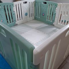Baby/toddler playpen