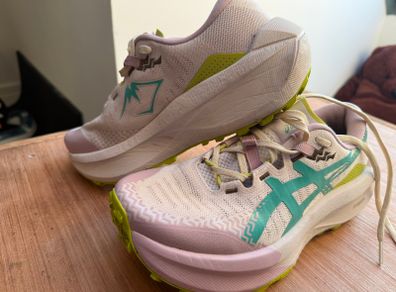 ASICS Trabuco Max 5 Womens 5.5UK