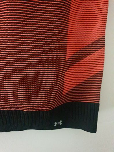 New Under Armour Mens top size S