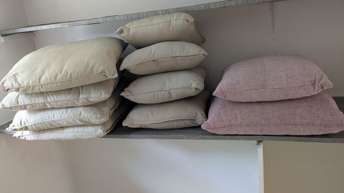 Assorted scatter cushions - cream and textured pink