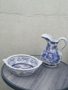 2 Piece Victorian Ware Ionstone