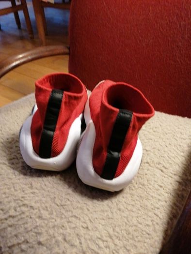 Nike Air runners size 5.5 uk
