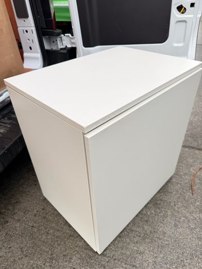 Ikea Shelf Unit w/ 2 Baskets