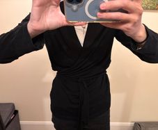 maternity/pregnancy/nursing top