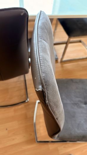 Extending Dinning Table with 6 Chairs