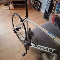 road bike, recently serviced, new brakes and gear cable, very good condition