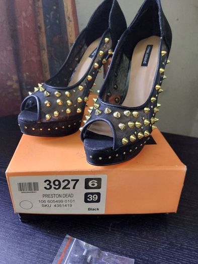 River Island shoes size 6 (free postage)