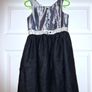 2 splendid occasion dresses for a little princess age 4-6 yo, like new Image 3