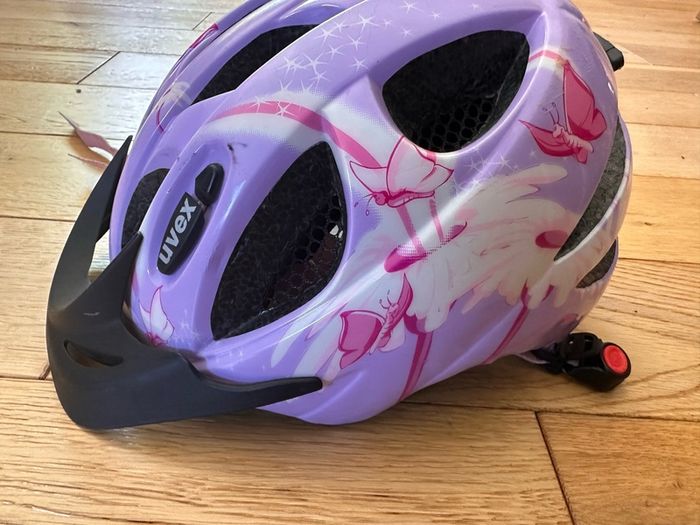 Girl's Uvex Bicycle Helmet 4-8 year old