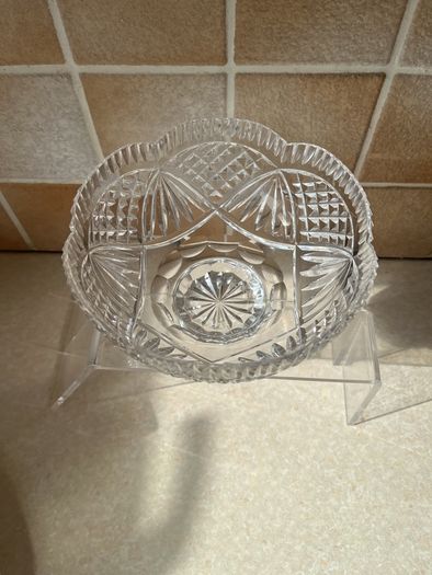Tipperary Crystal Center Piece Fruit Footed Bowl