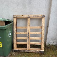wooden pallet