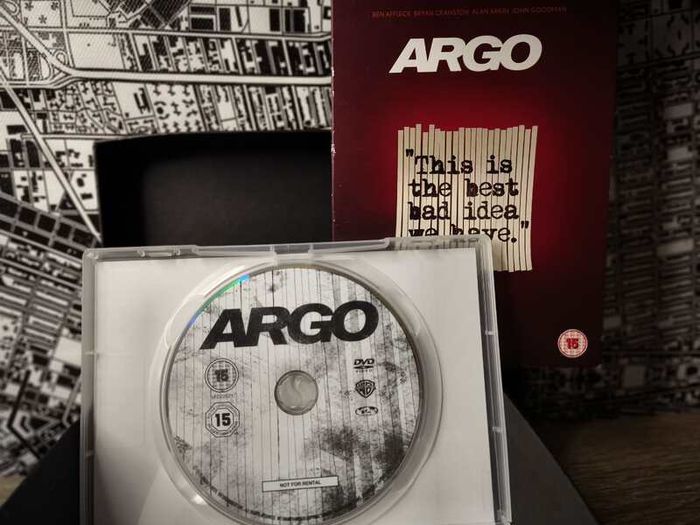 Argo ! DVD ! HMV Exclusive - Most Iconic Moments ! Oscar Winner ! Best Picture 2012 !