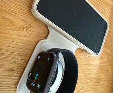 Apple MagSafe Duo Charger