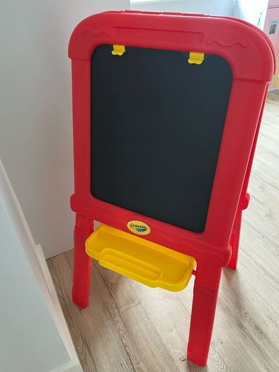 kids whiteboard crayola