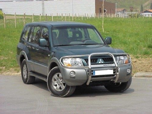 Mitsubishi Pajero Stainless Steel Bull Bar