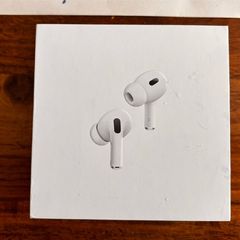 Apple AirPods Pro 2nd Generation